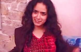 XXX गर्म लड़की सेक्सी फुल पिक्चर वीडियो आदमी बनाता है